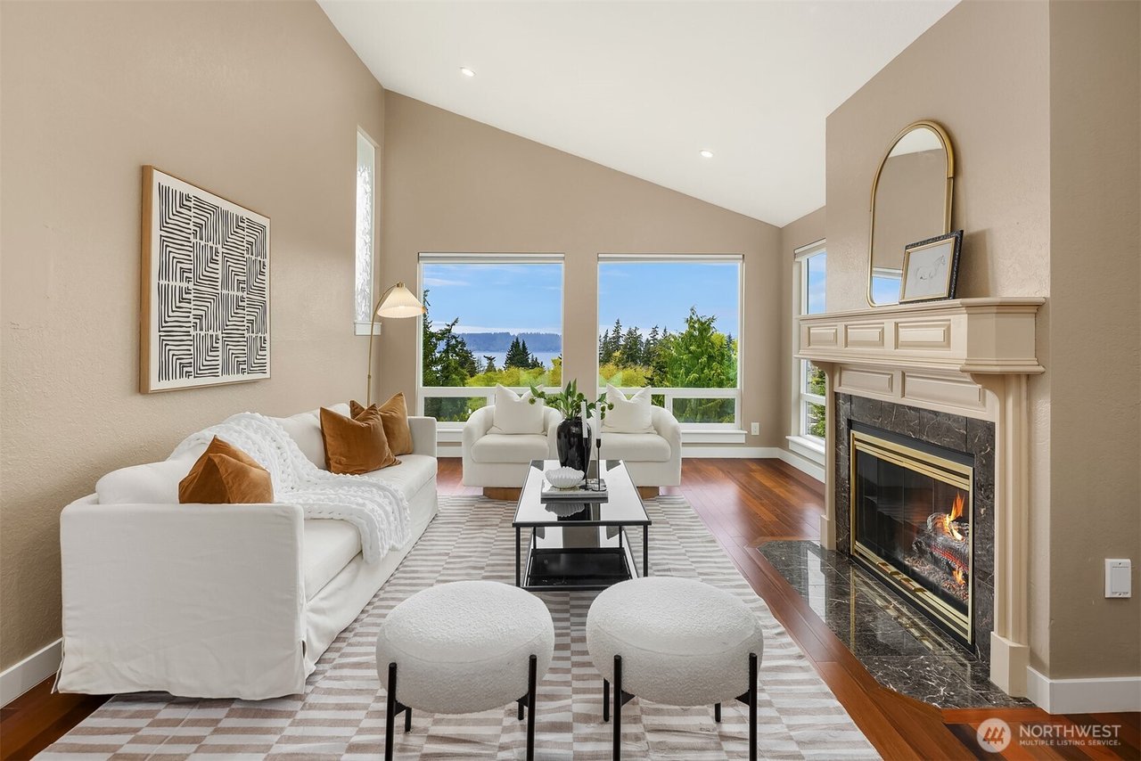 10612 MacArthur Lane, Mukilteo
