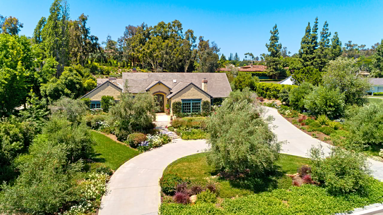 16748 Avenida Arroyo Pasajero