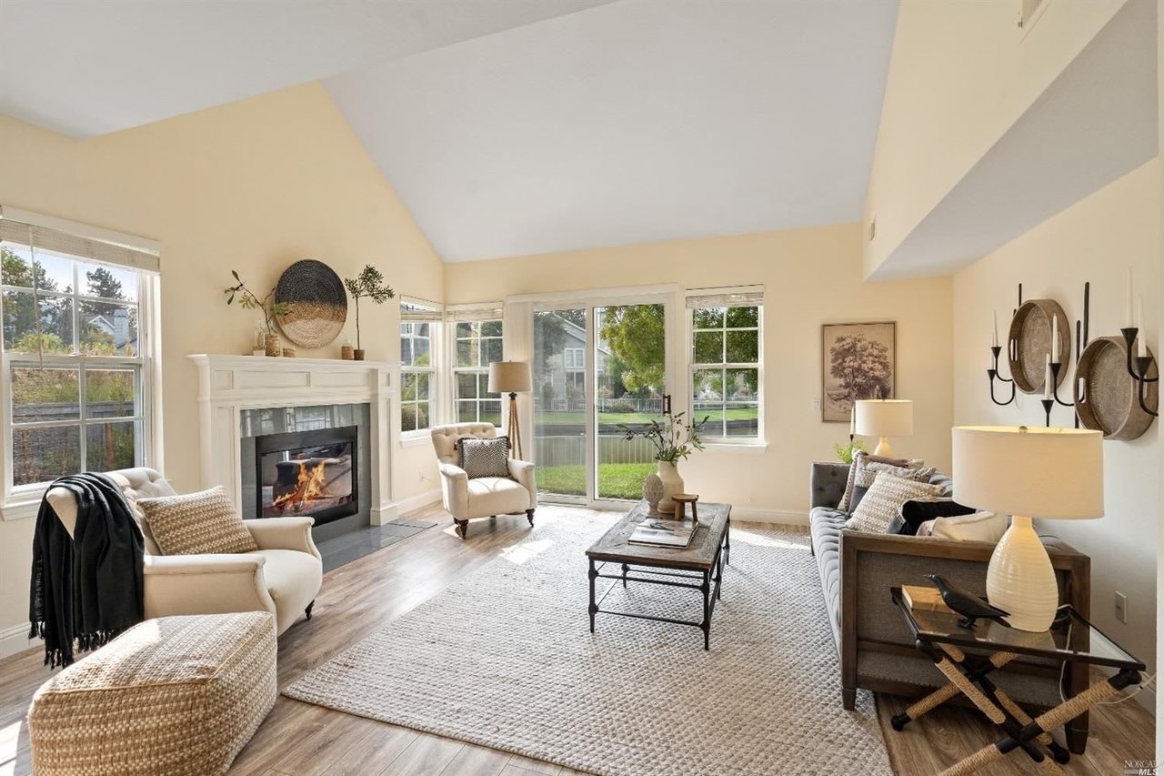 28 Sandpiper Ct