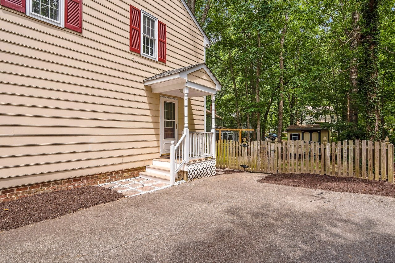 13030 Glenshade Drive