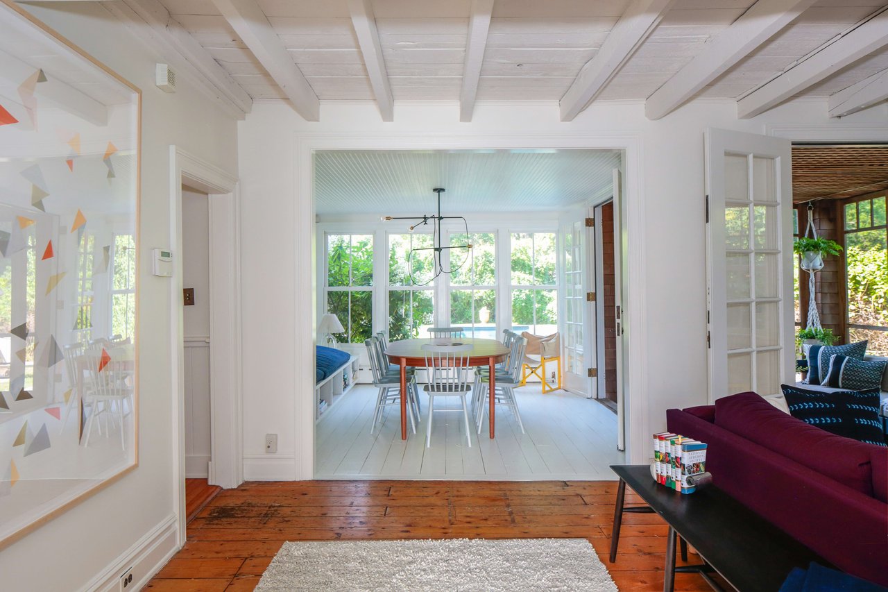 THE BELLPORT HOUSE