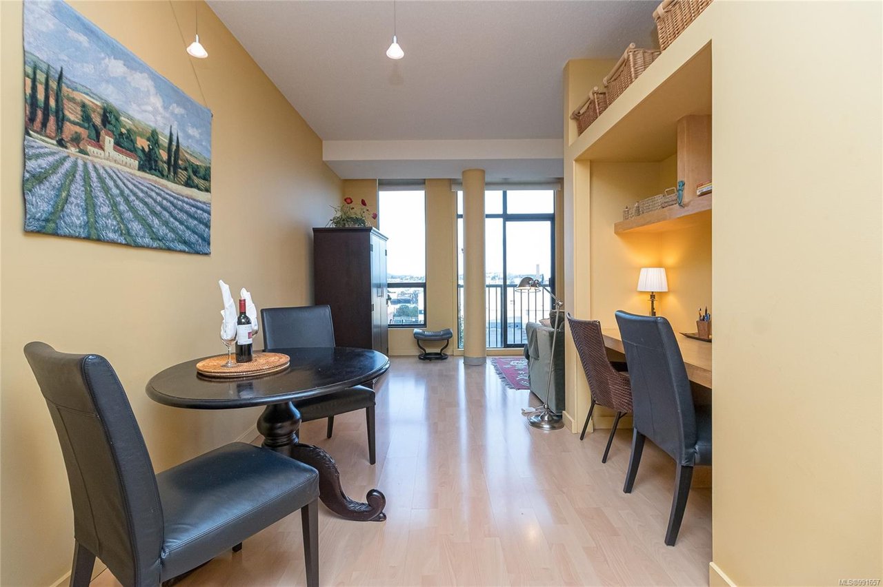 521-409 Swift St, Victoria