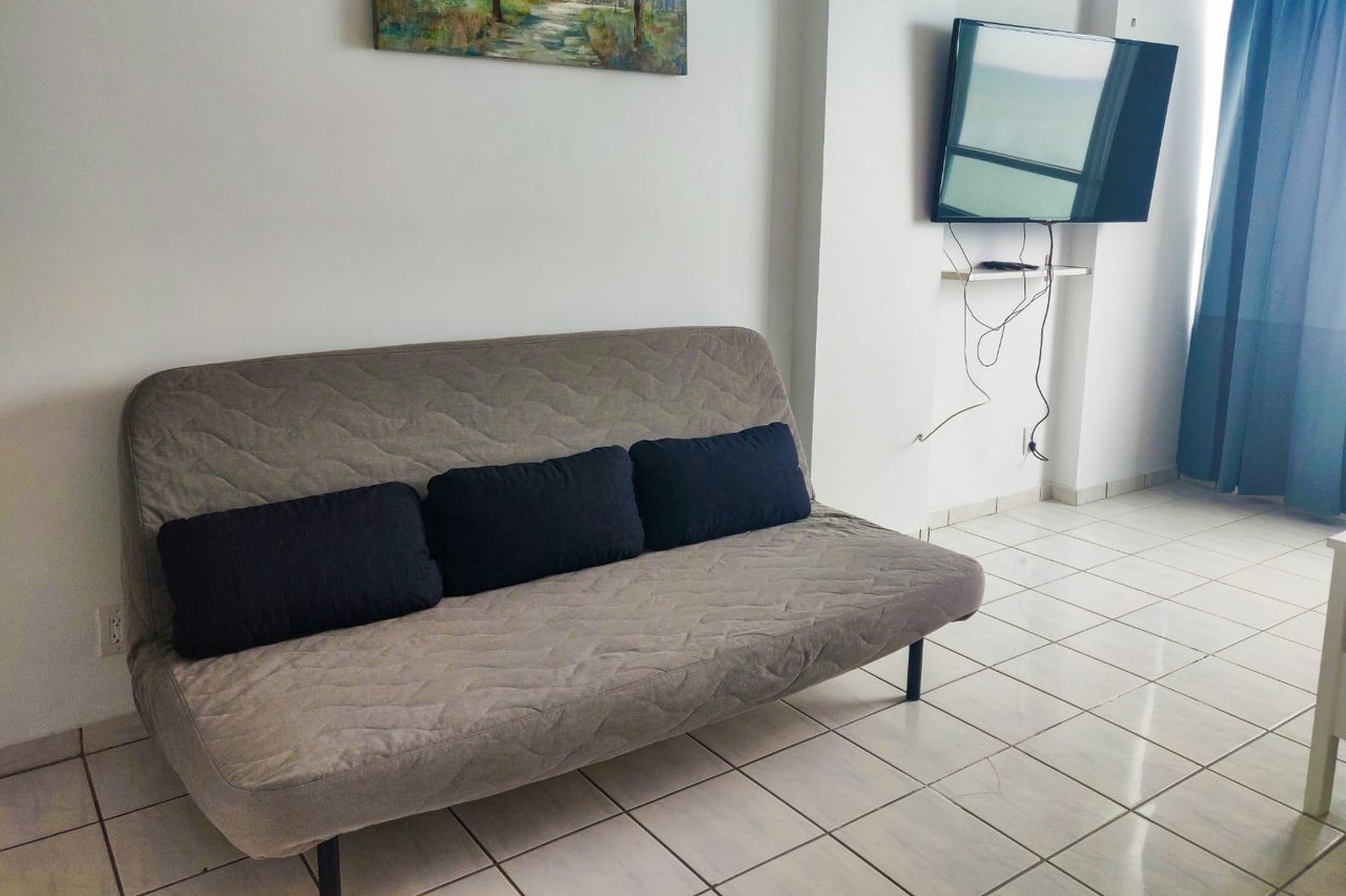 5445 Collins Ave Unit 834 Miami Beach : 