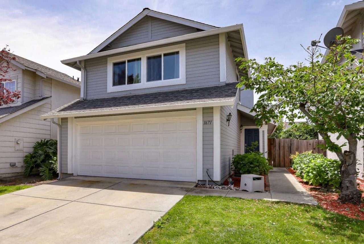 1671 Lederer Cir
