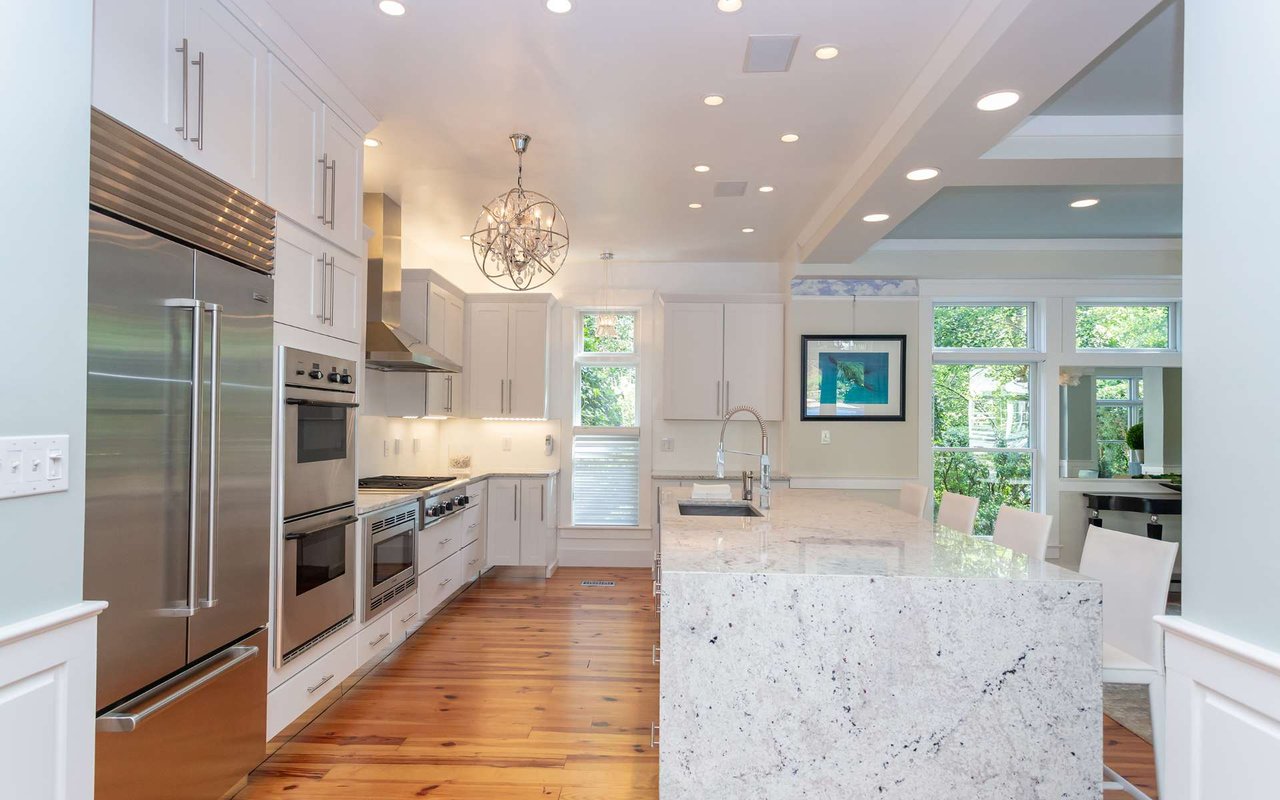 100 Arlen Park Dr