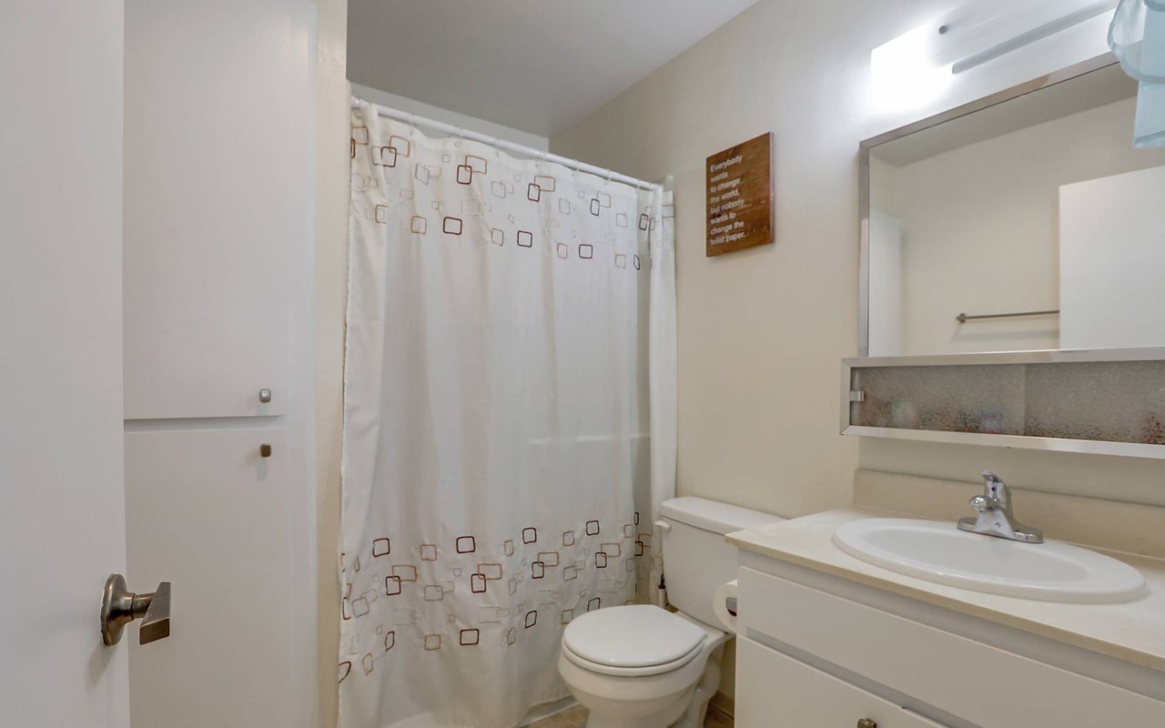 1055 N Capitol Ave, #127