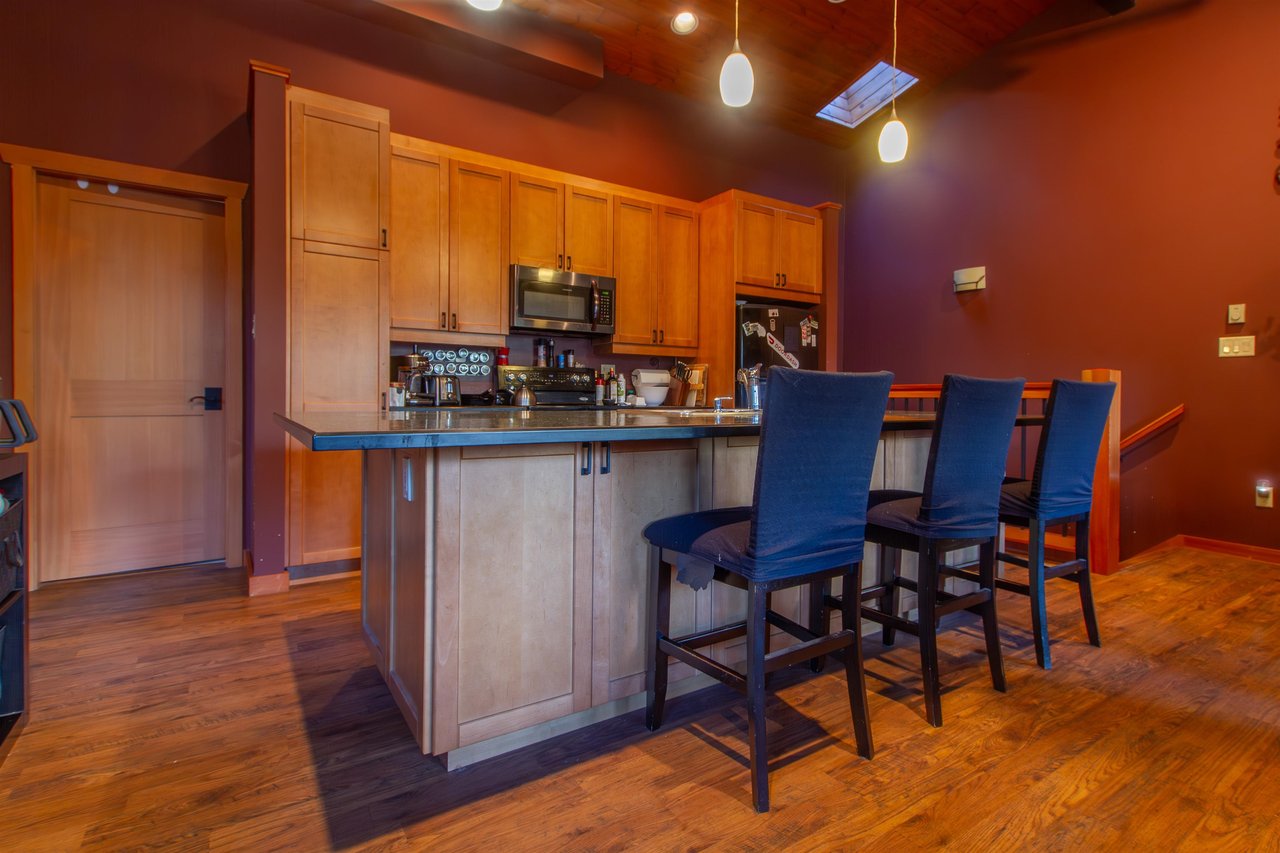 2319 Cheakamus Wy