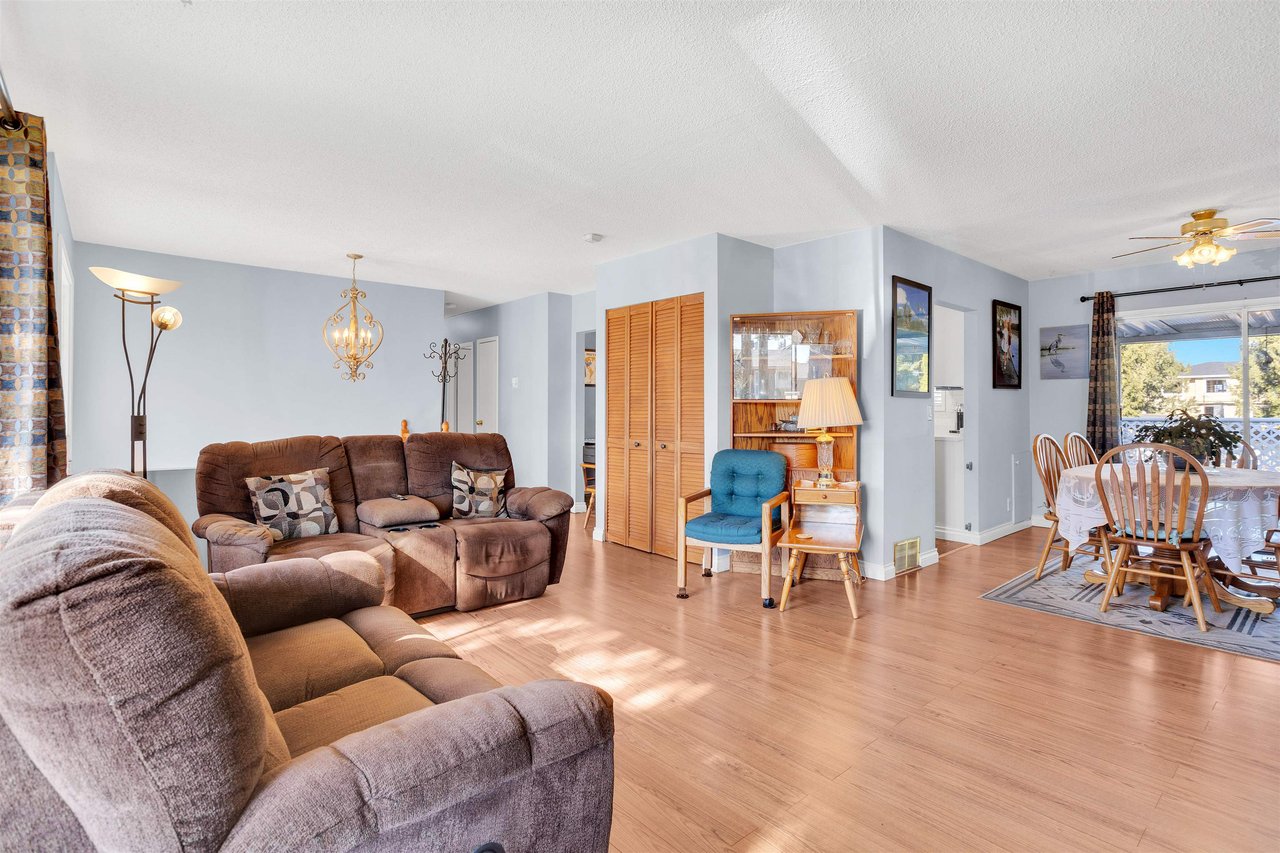 14663 109 Ave