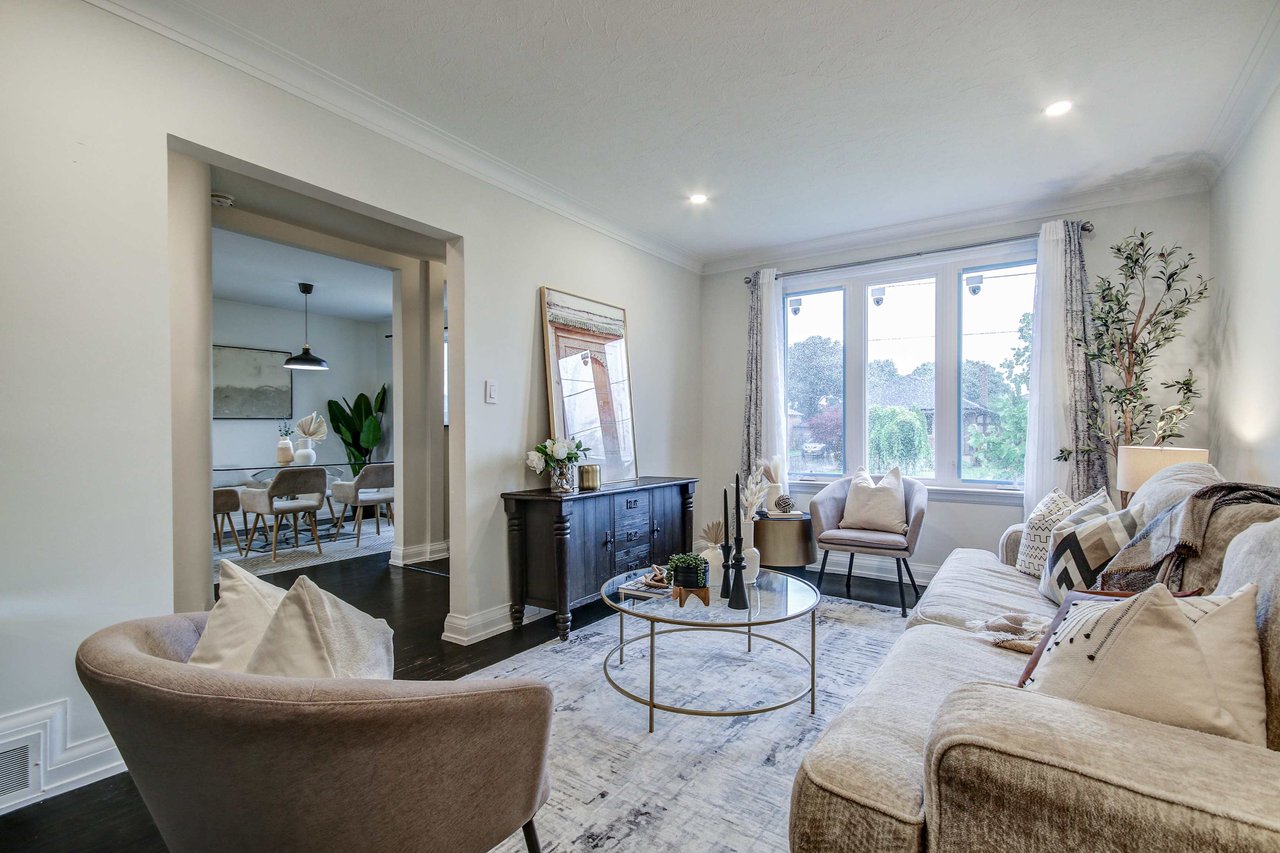 42 Bunnell Cres