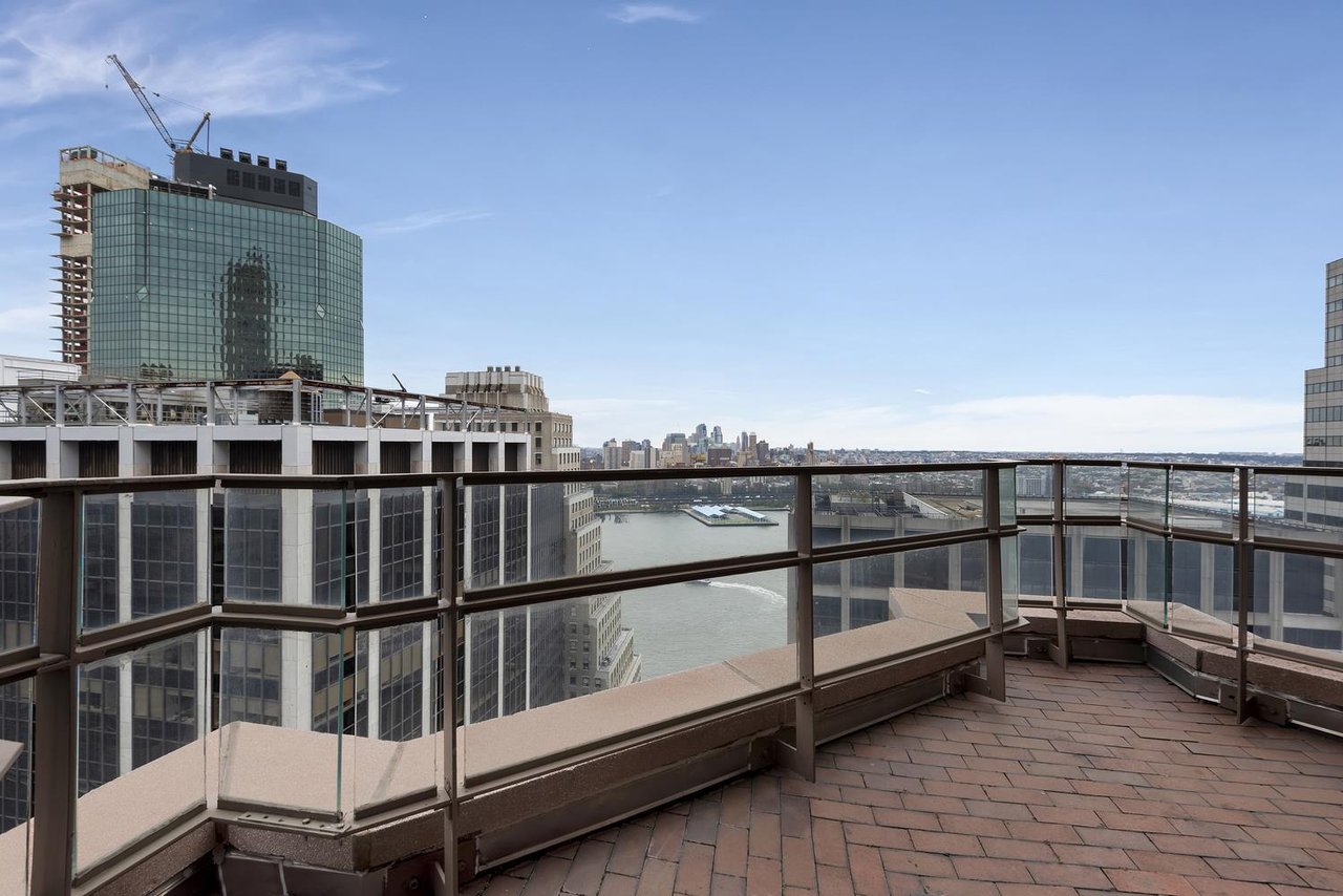 75 Wall Street, Apt 34-O