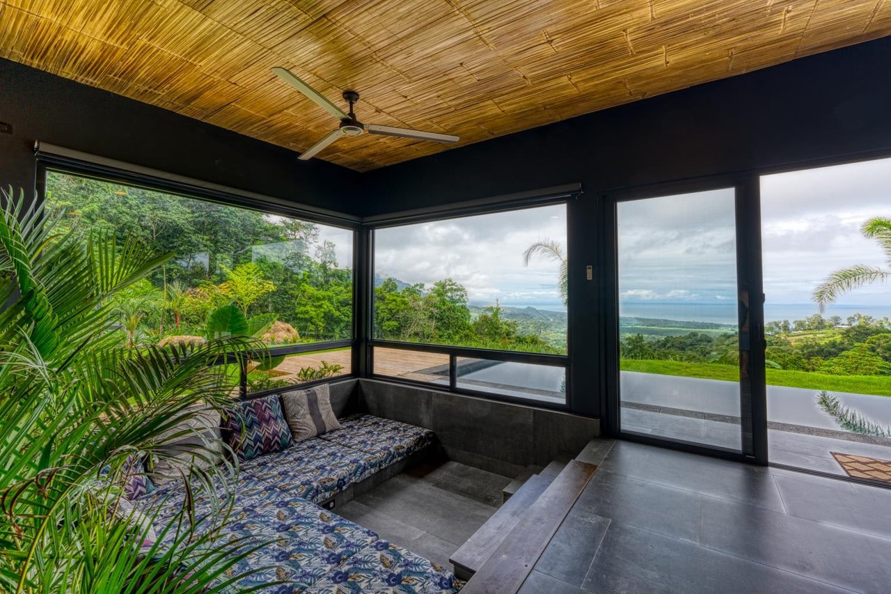 3 Bedroom Ocean View Estate