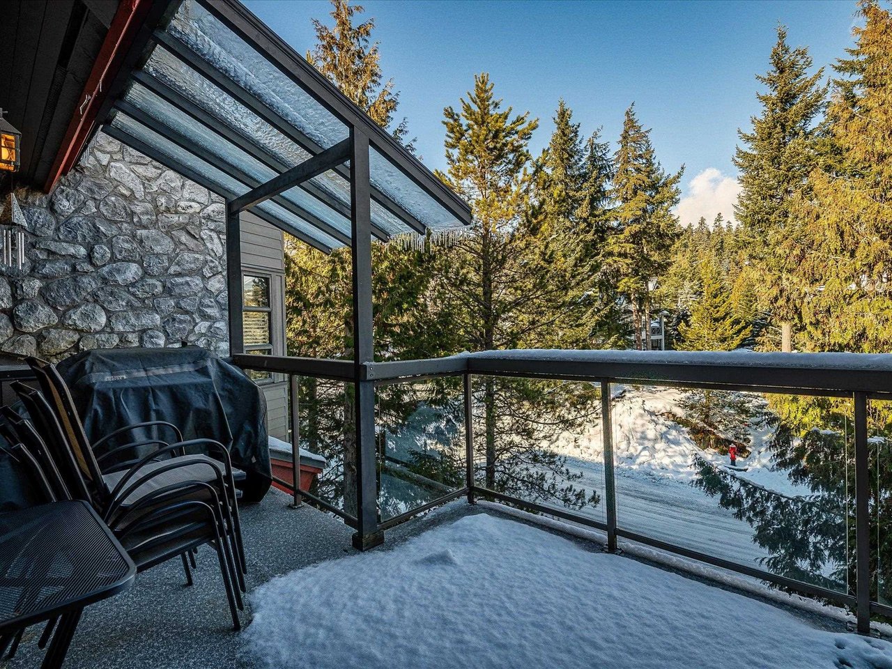 321-3309 Ptarmigan Pl
