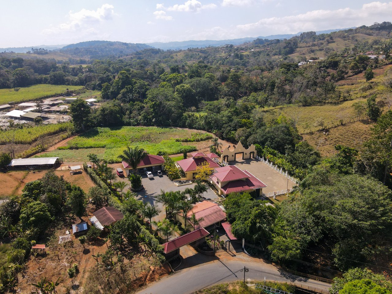 Equestrian Country Estate, Perez Zeledon, San Jose