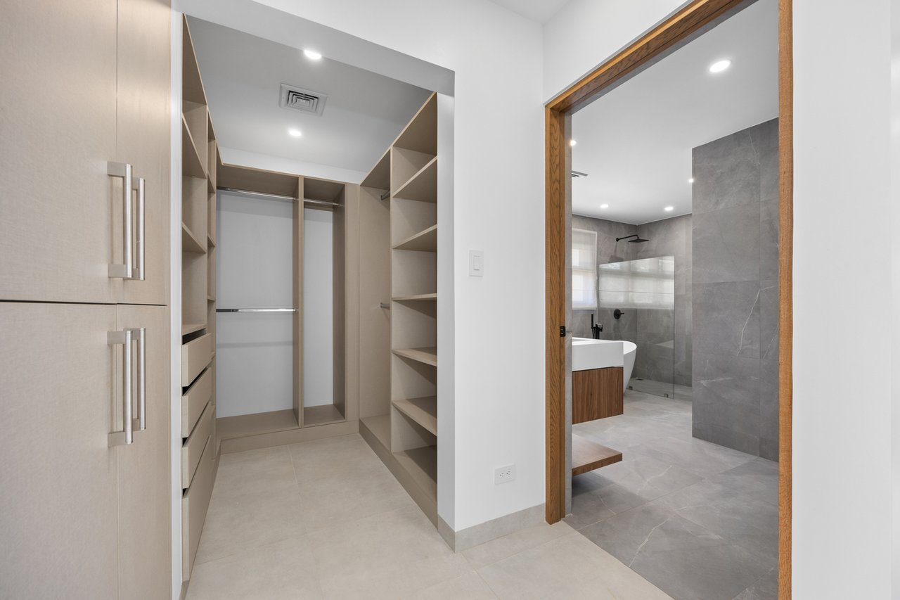Modern Tropical Golf Villa, Flamingo, Guanacaste