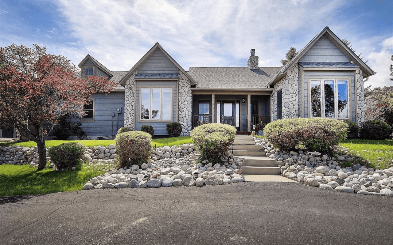 Ultimate Guide to Selling Your House in Salida