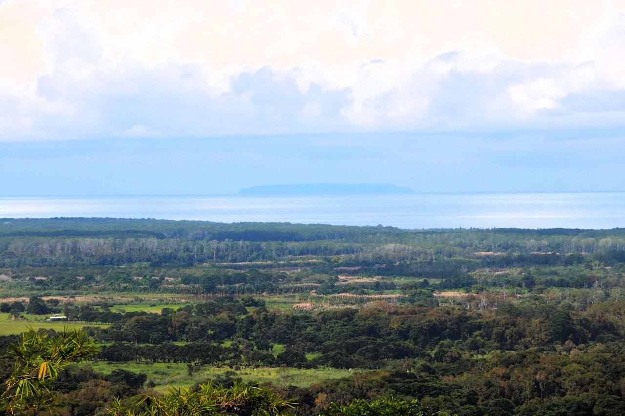 2 Acres Property with 360 Panoramic Views!