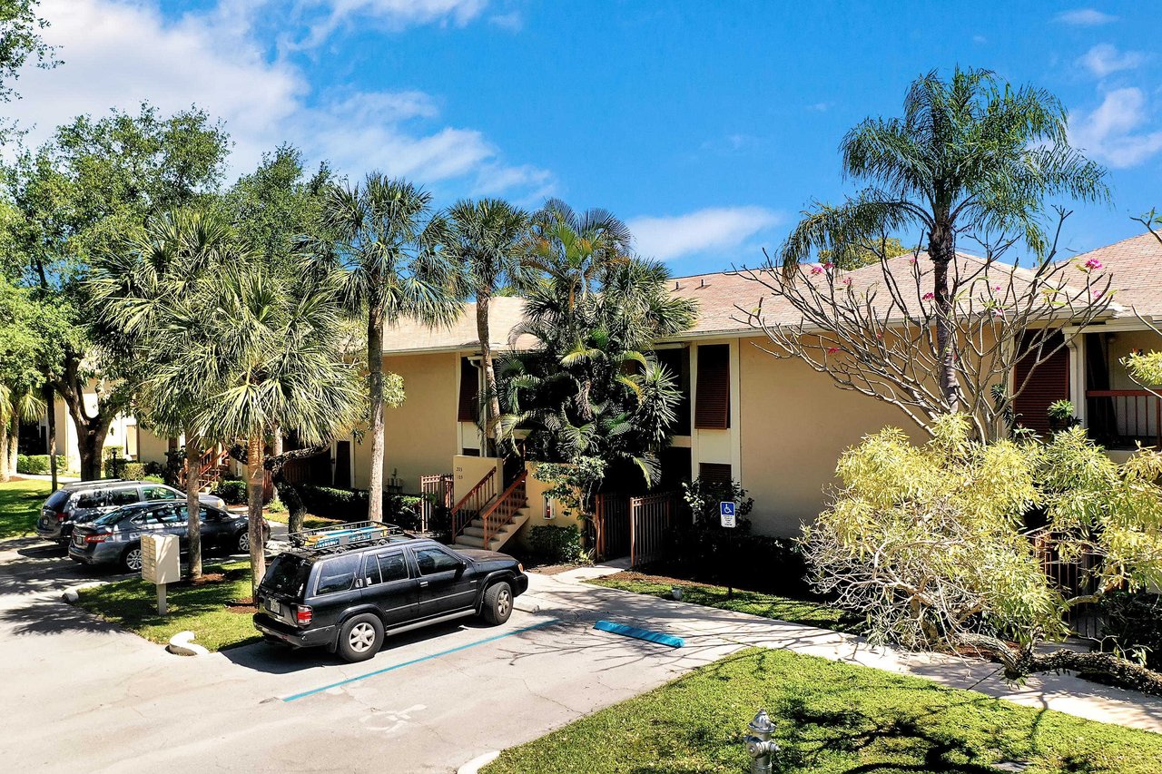 3939 5th Avenue Unit C103