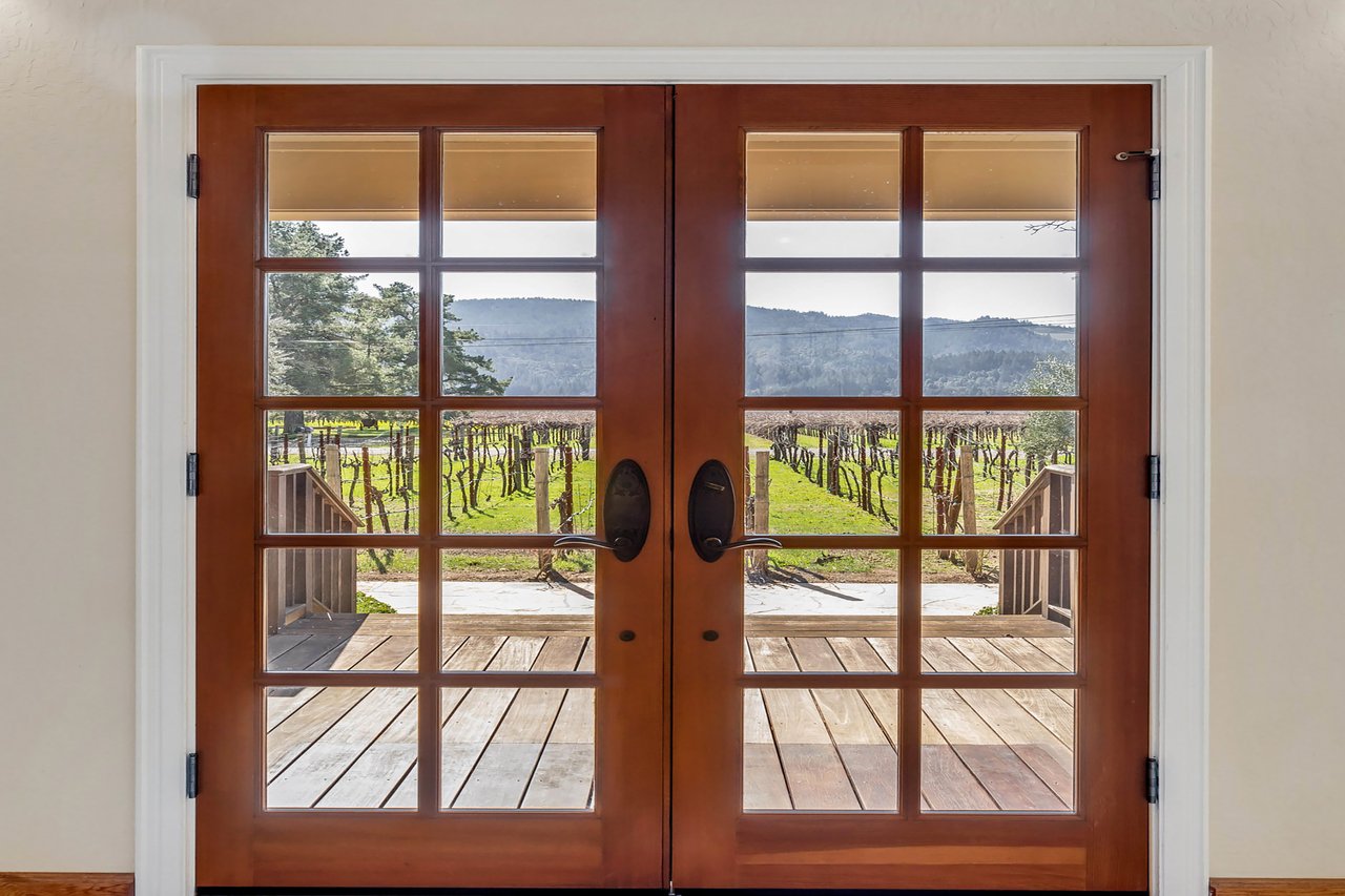 Vineyard Paradise - SOLD