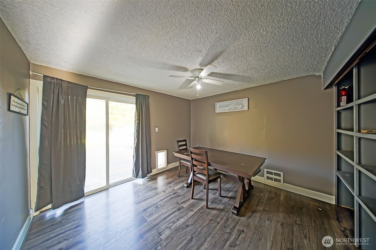 513 E 78th Street, Tacoma