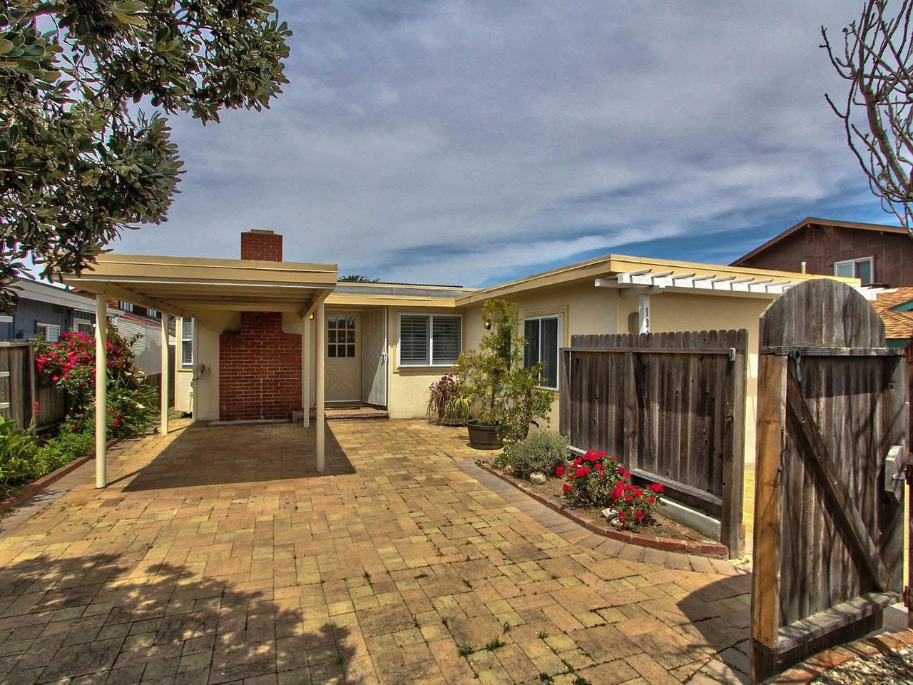 139 Dunecrest Ave
