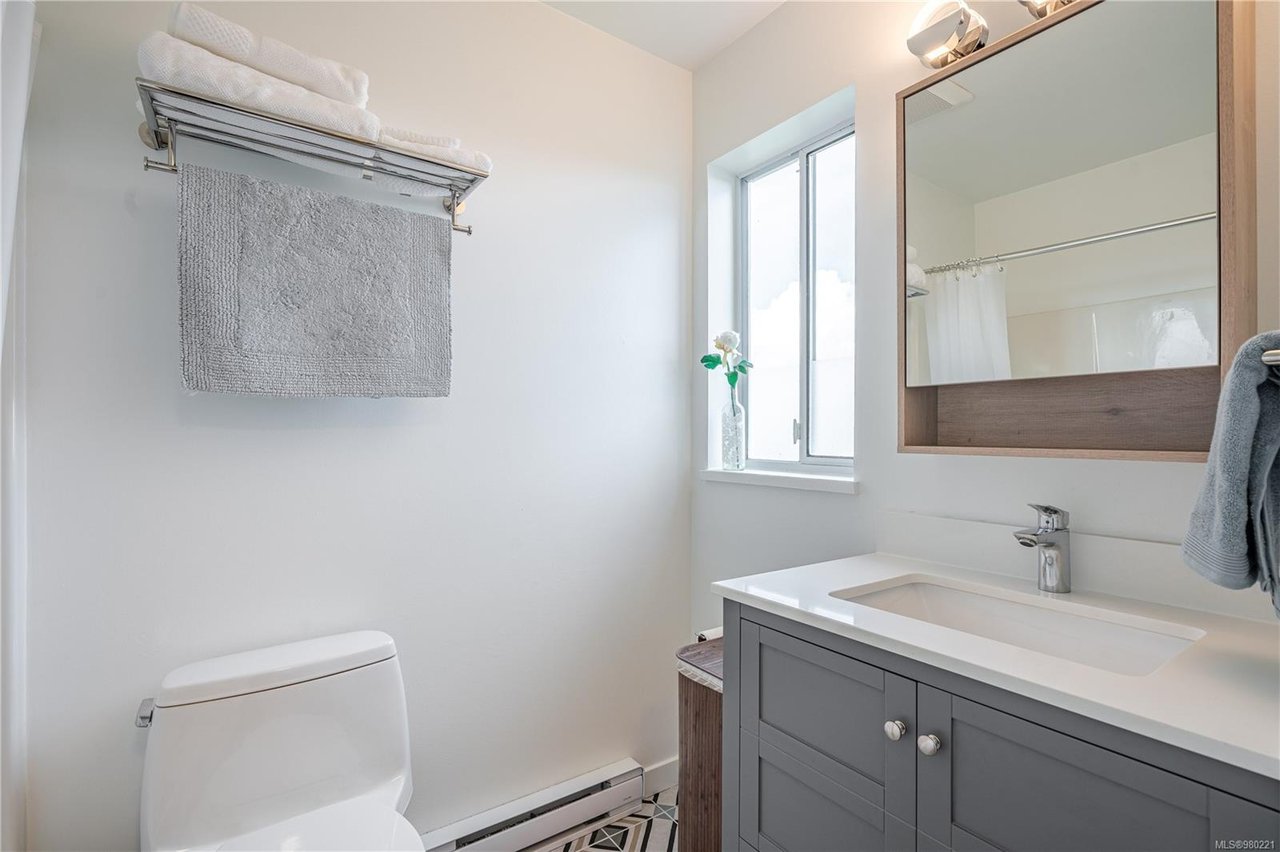 50-941 Malone Rd