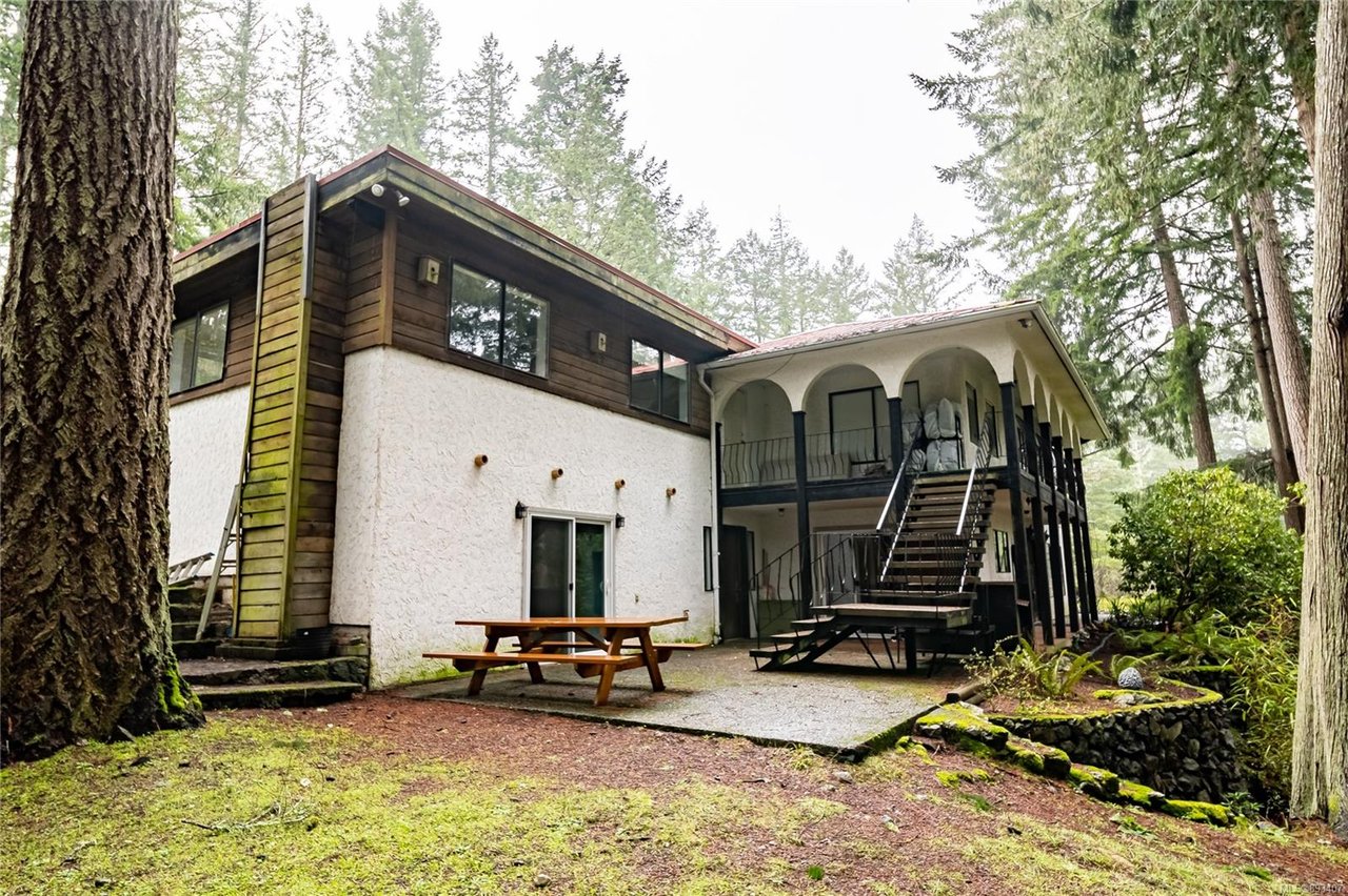4105 Bridlewood Crt
