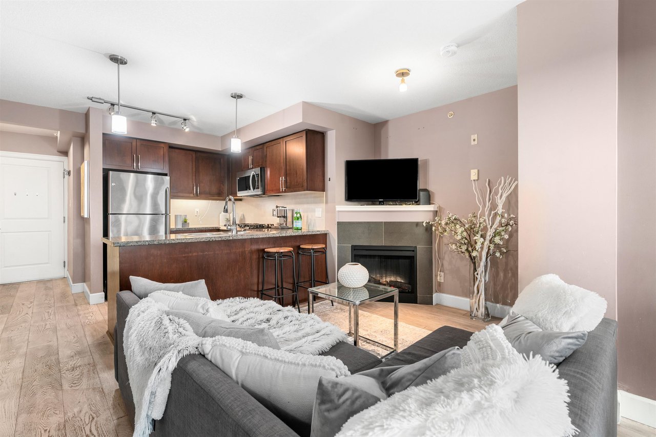 314-3811 Hastings St