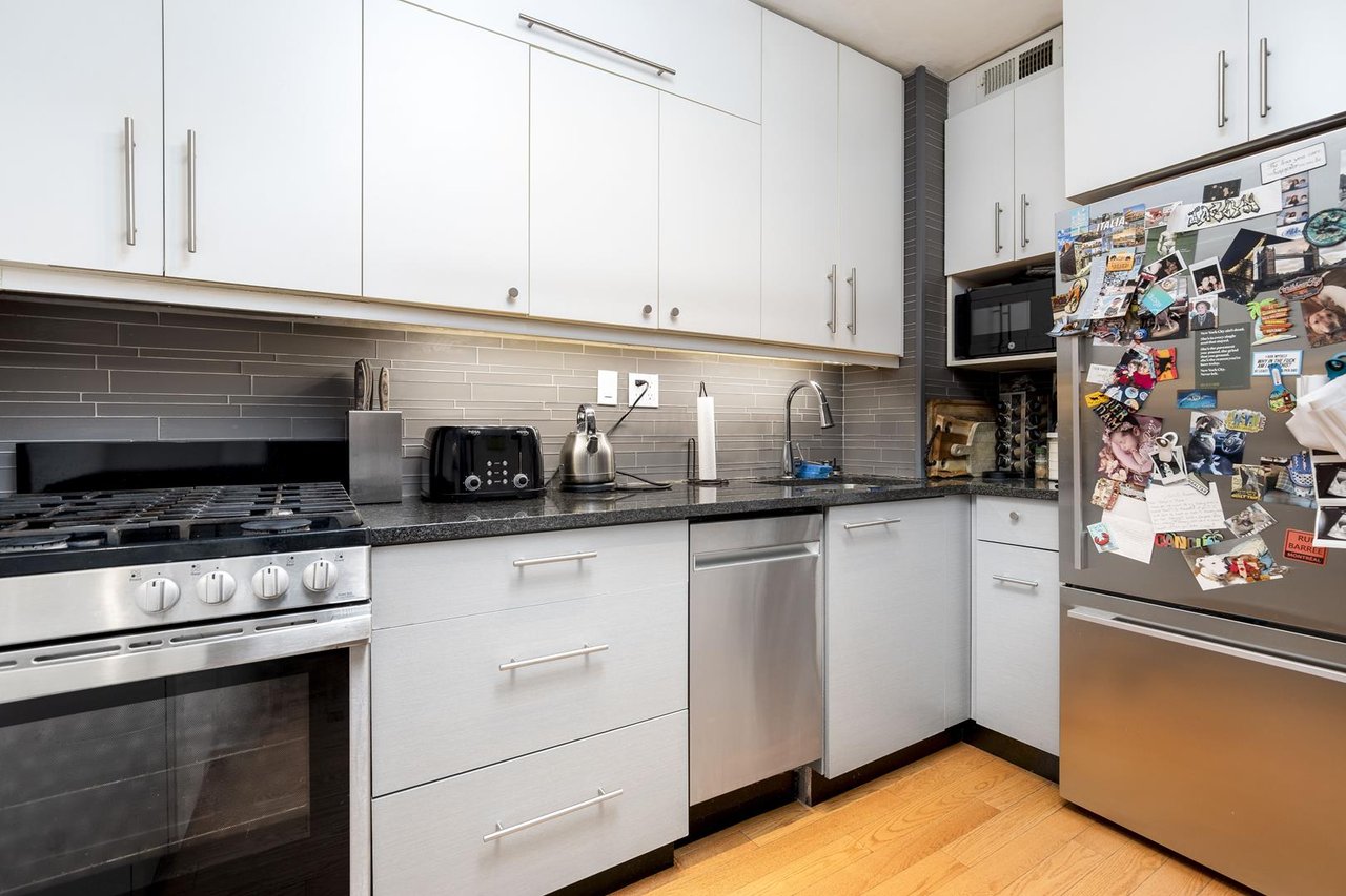 400 East 85th Street, Apt 11G