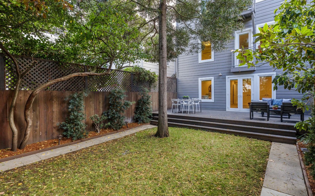 Renovated Marina Garden Condo