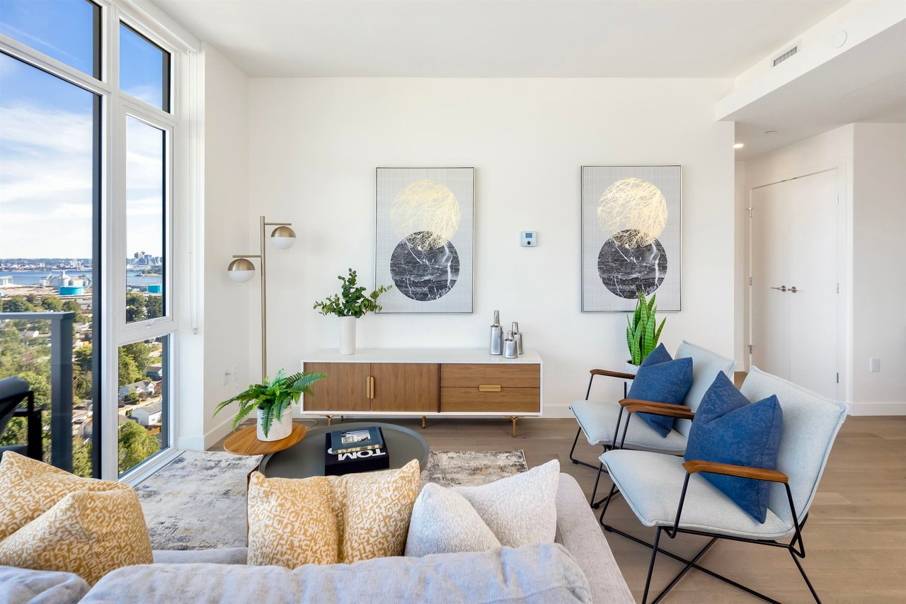 2301-200 Klahanie Ct