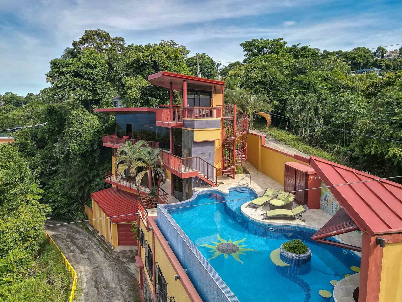 Rooftop Infinity Pool Villa, Manuel Antonio, Puntarenas