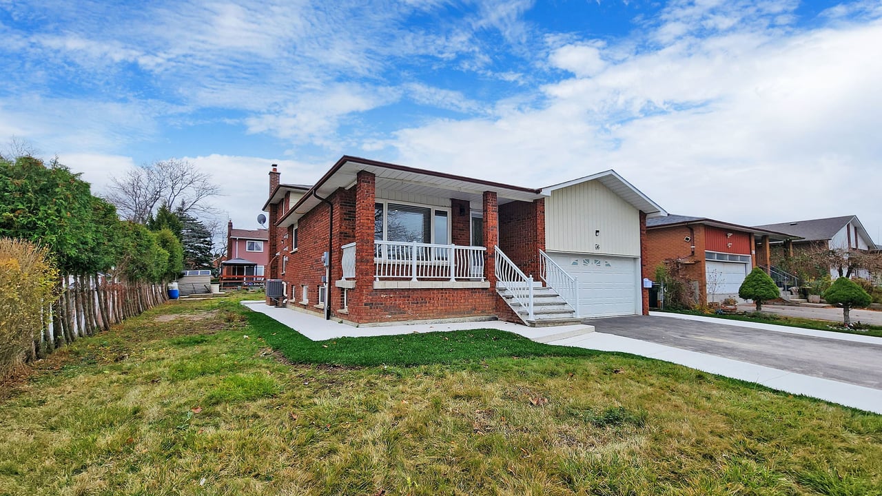 36 Jayfield Rd - Upper Unit 