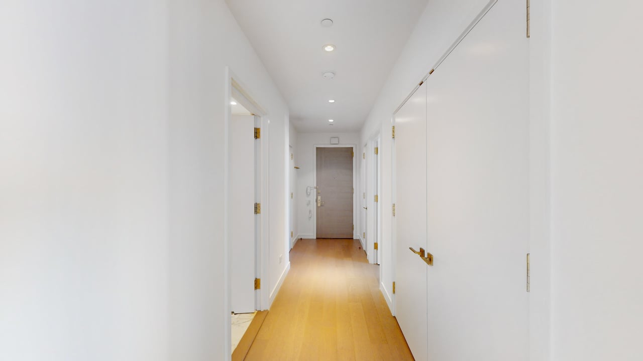 305 East 51st - Halcyon - Spacious 1 Bed