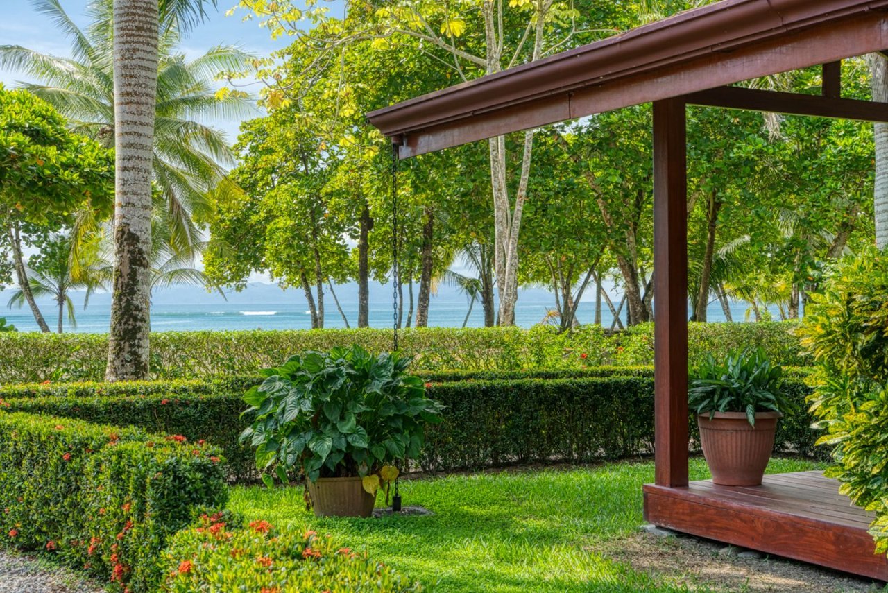 Turnkey Beachfront Eco Resort, Osa, Puntarenas