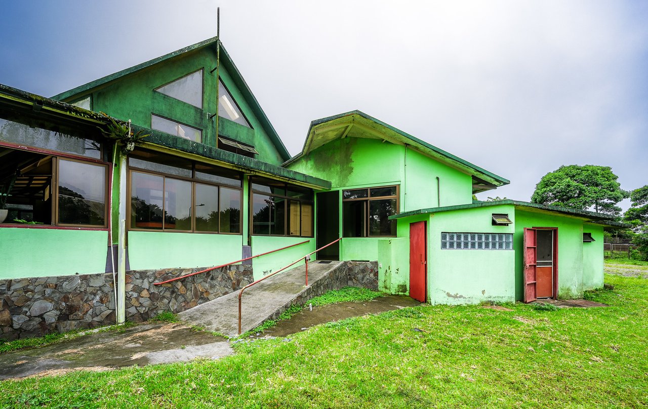 Main Road Commercial Property, Lake Arenal, Alajuela