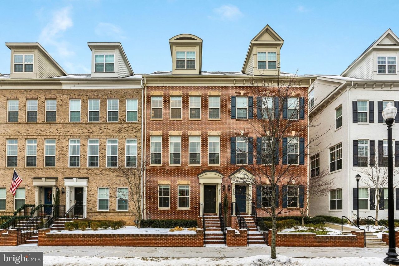 410 N George Mason Dr