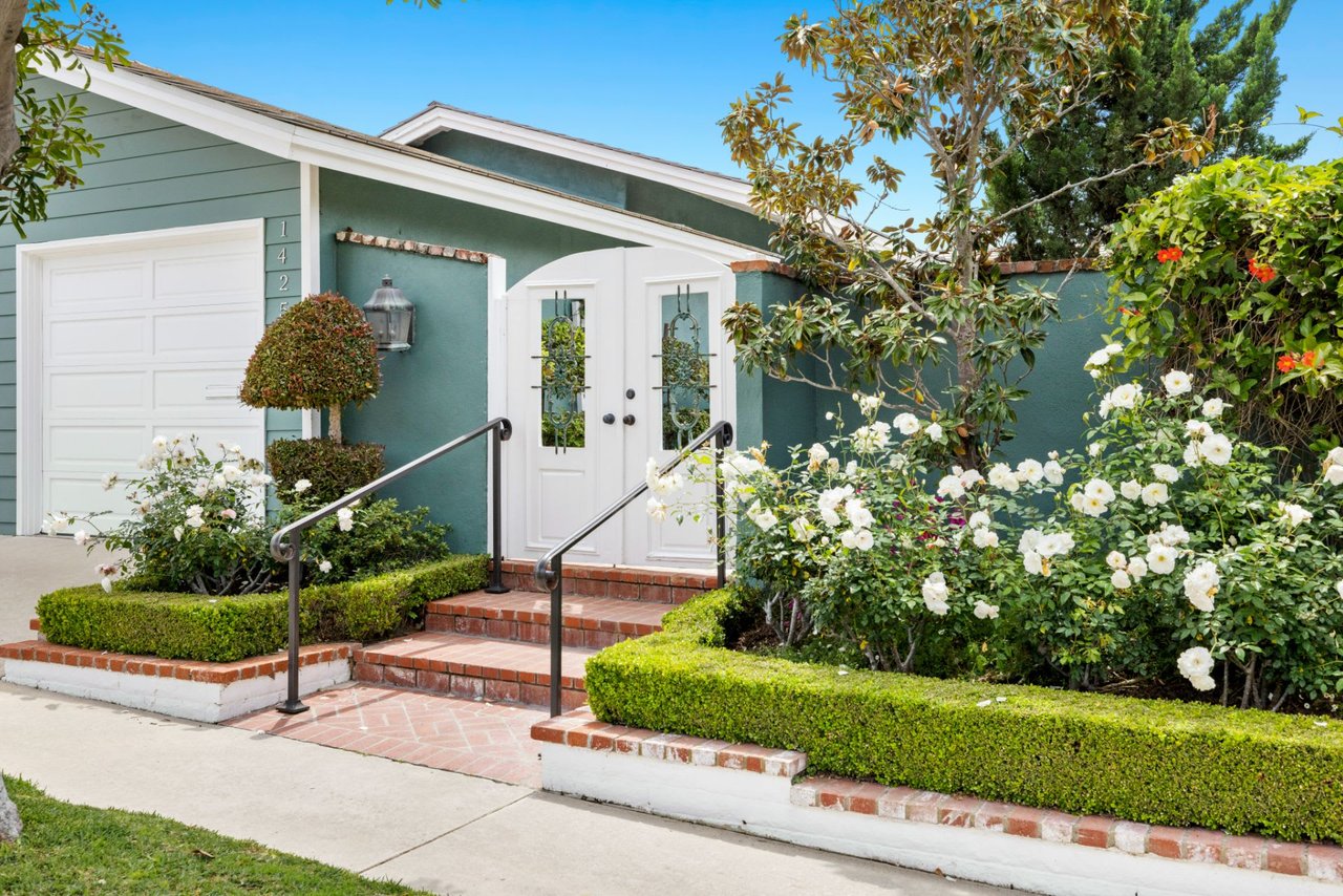 1425 Keel Drive