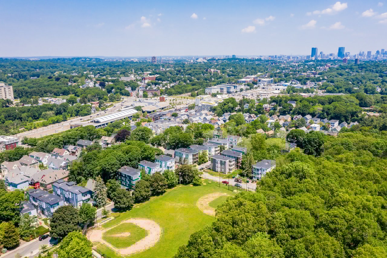 29 Wachusett Street, Unit 2