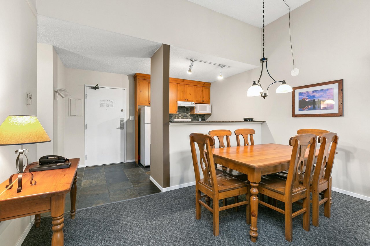 402-4200 Whistler Wy