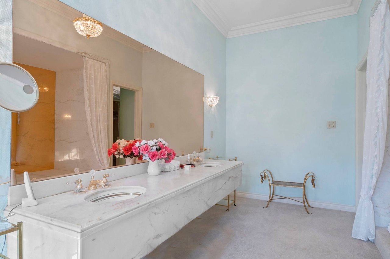 SOLD; An Icon Among Toronto's Finest Estates