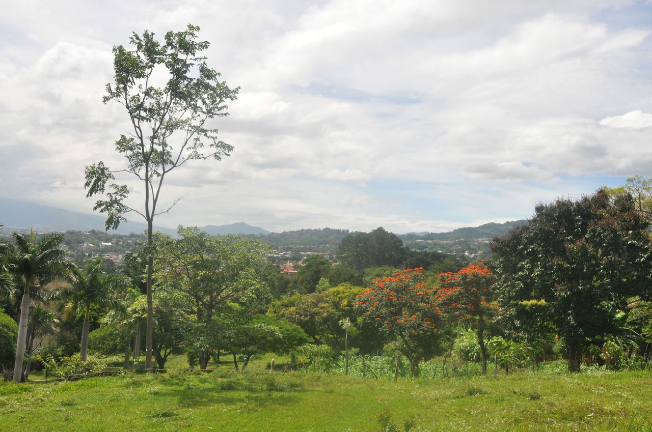 Prime Development Land, Escazu, San Jose