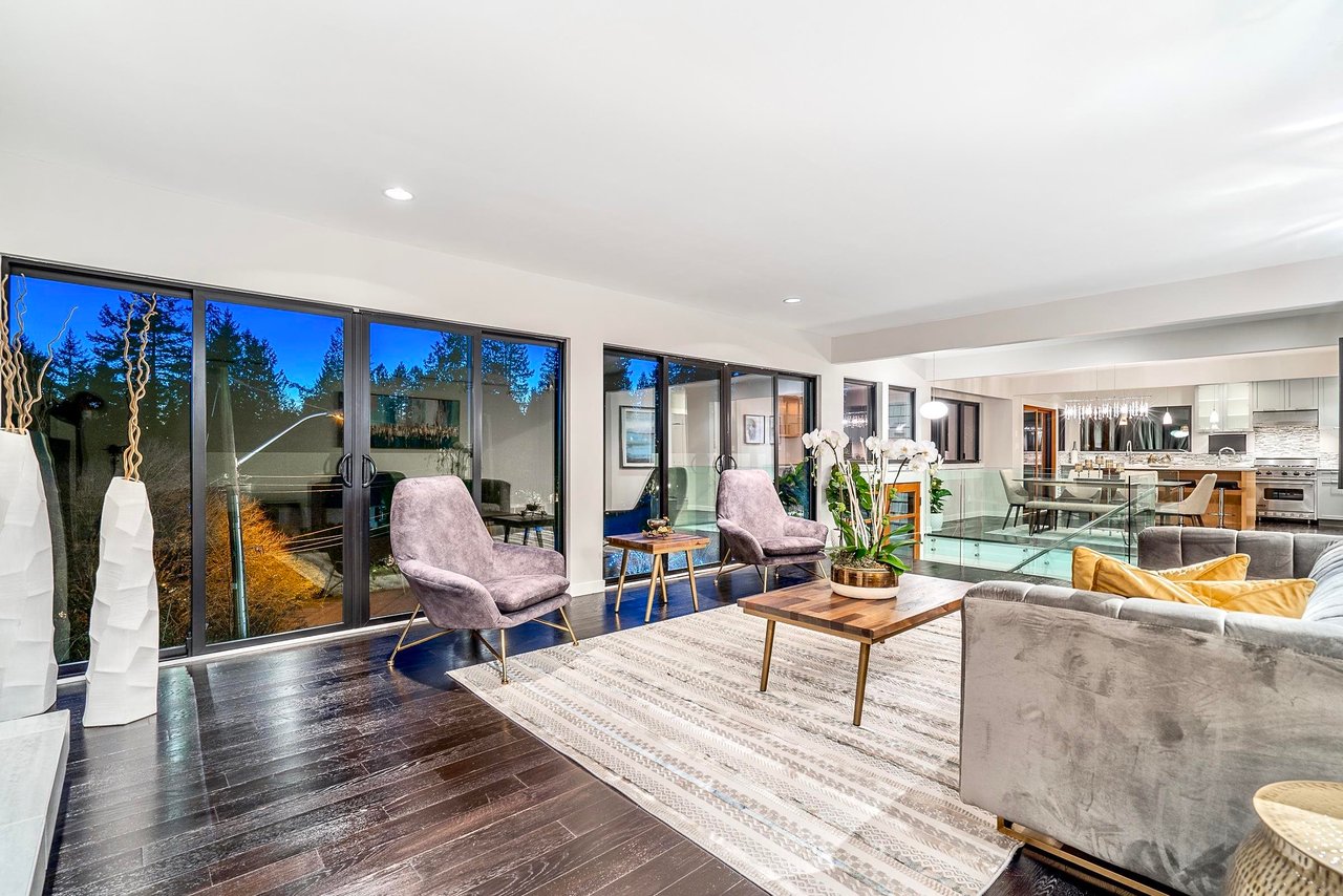 3925 Viewridge Pl