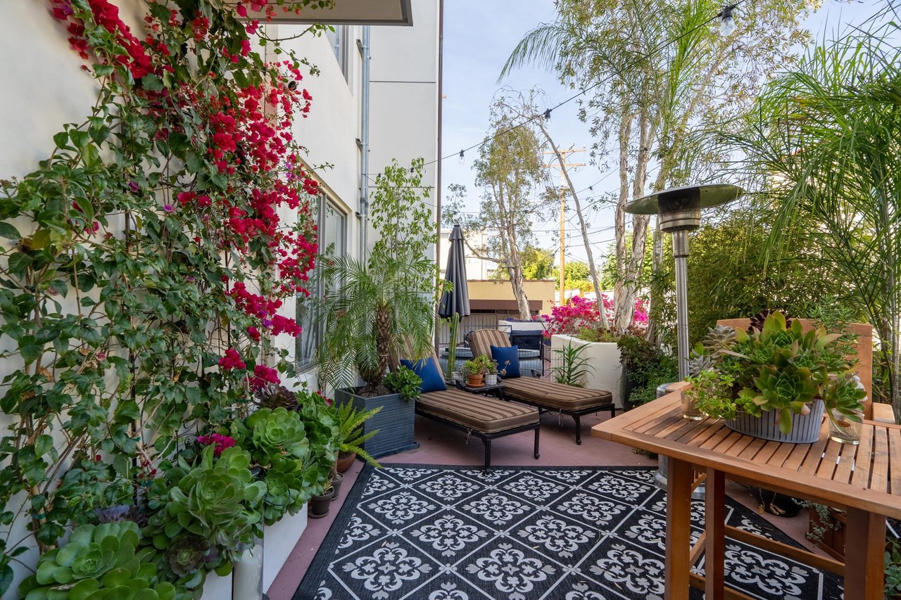 Beverly Hills Luxury 1BR with Private Terrace