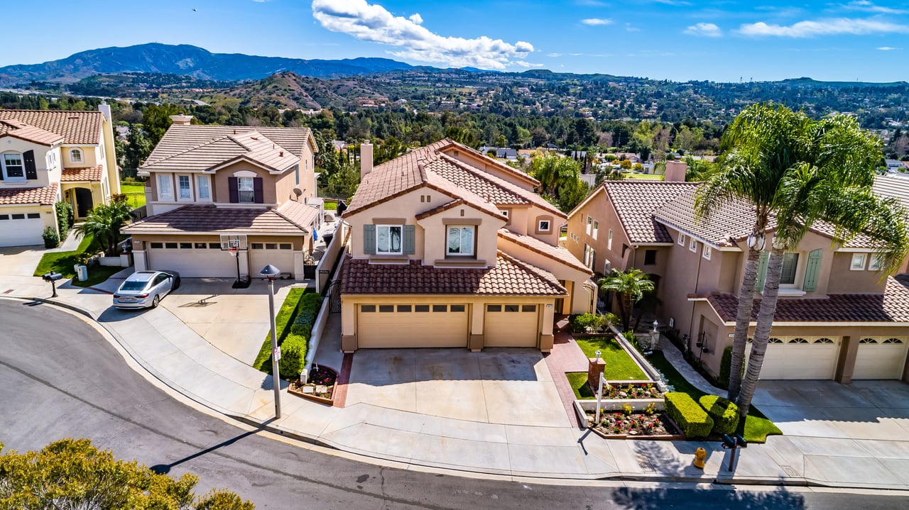 20470 Channing Lane