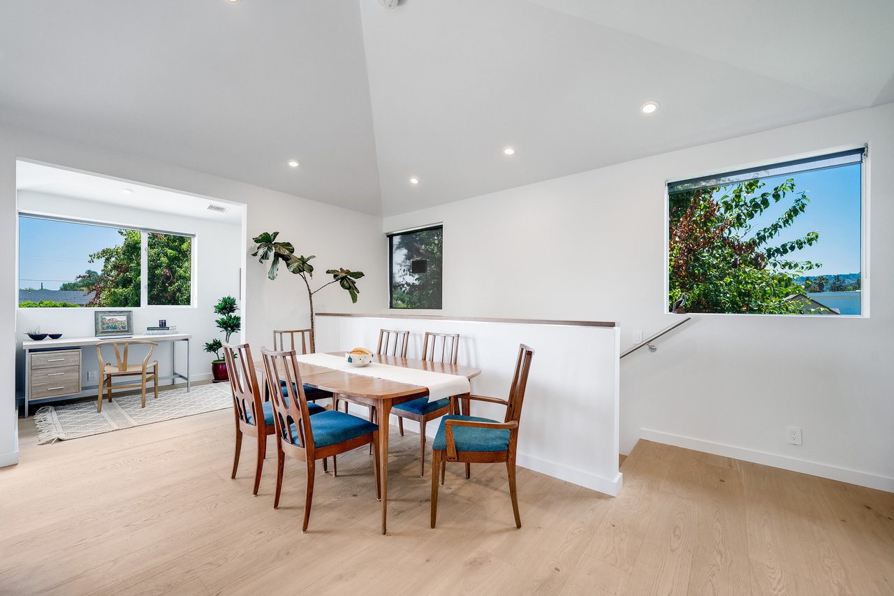 Studio City Modern 1 Bedroom + Office Loft