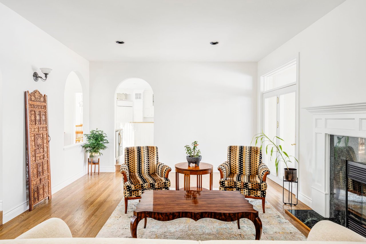 2485 Agate Lane