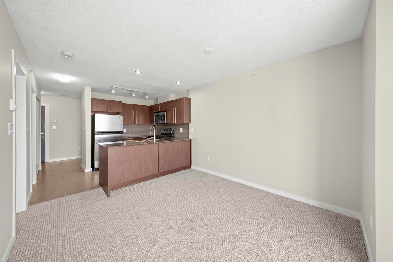 2405-4888 Brentwood Dr