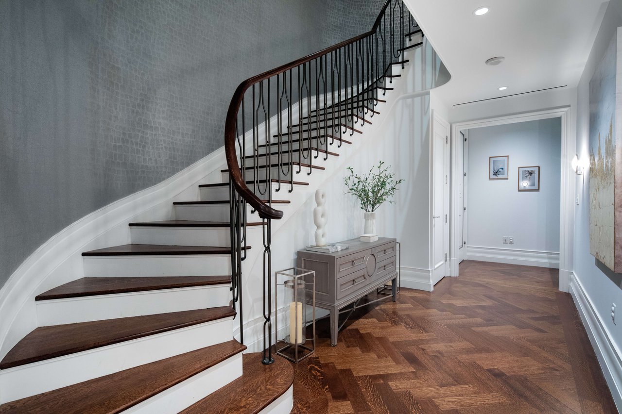 135 East 79th Street