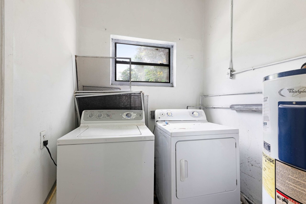 1844 Sheridan St Hollywood FL-33020