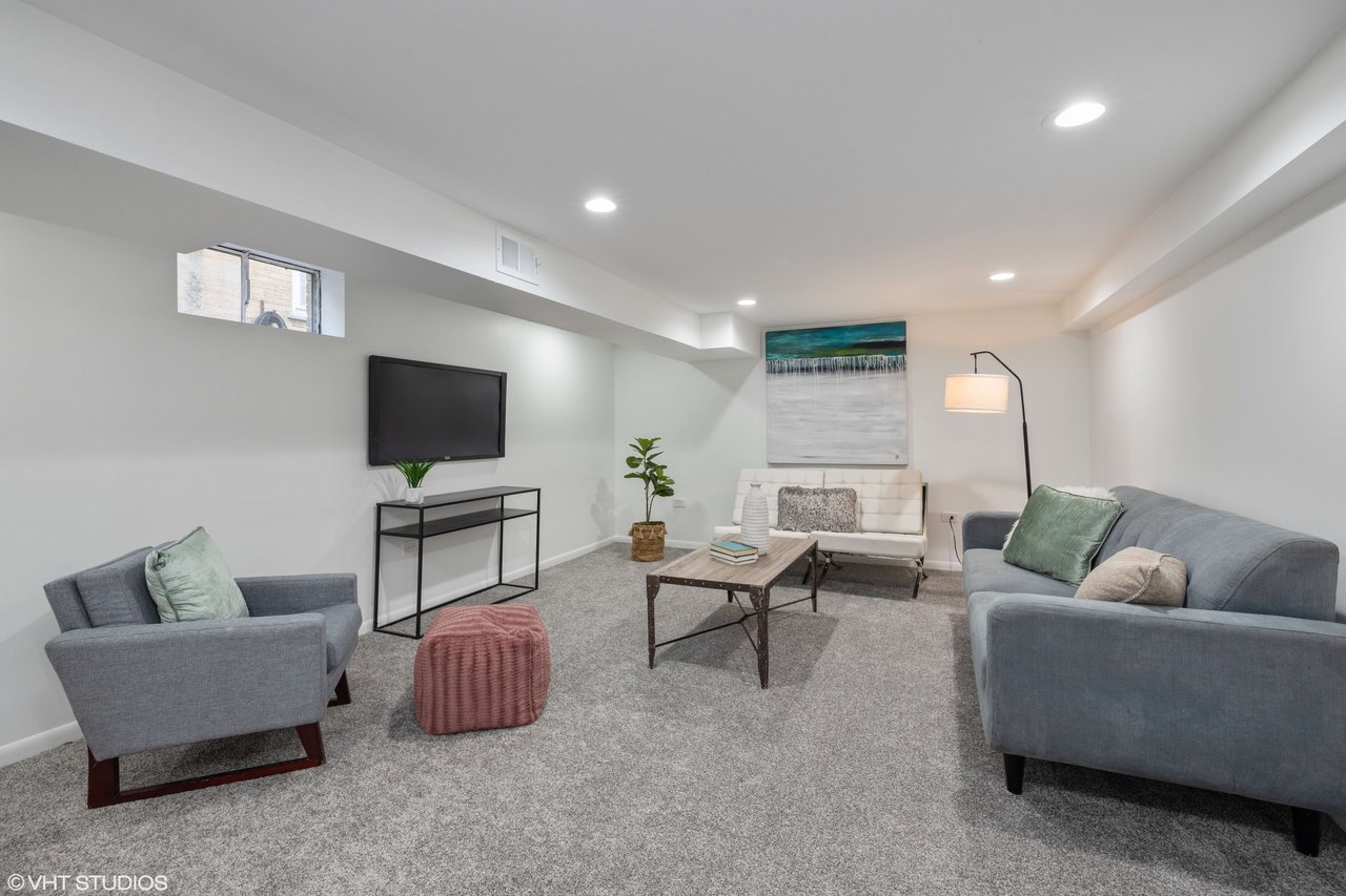 3838 Hampton Ave, Western Springs, IL 60558